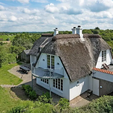 Holiday Ansbert - 150m From The Sea In Funen By Interhome